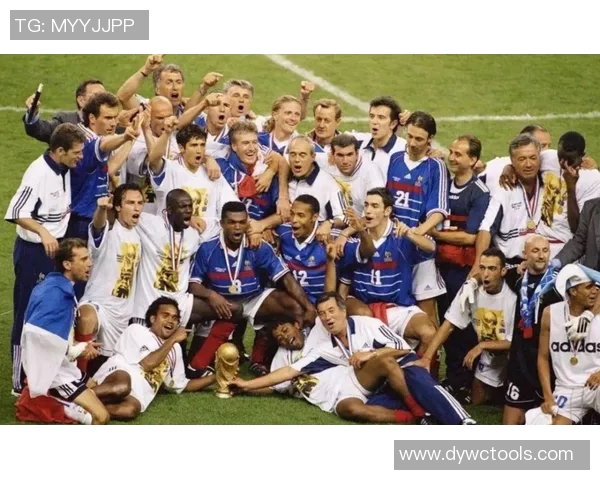 中国足球新星崛起 掀起绿茵场风暴 成为未来之星的象征