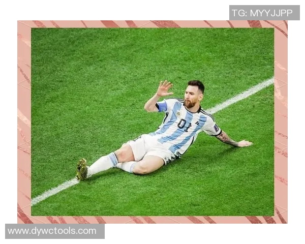 历届足球巨星风云榜盘点 经典球员排名回顾与分析