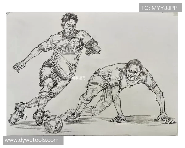 速写风格足球球星人物肖像画精致呈现展现球场激情与个人魅力 速写风格足球球星人物肖像画精致呈现展现球场激情与个人魅力